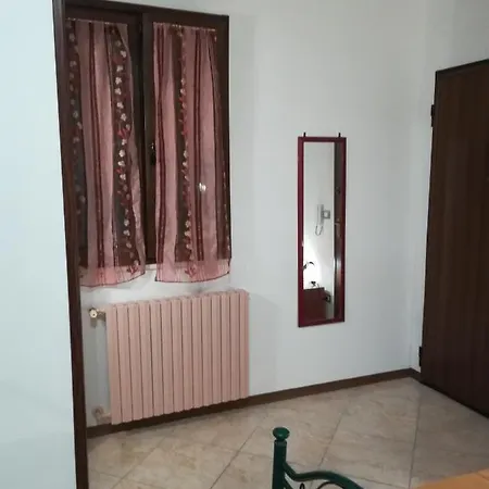 Monolocale E Bilocale Adelaide * Галліполі