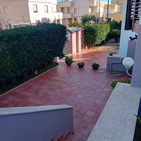 Apartmán Monolocale E Bilocale Adelaide *